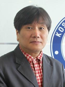 설경철 고신대 교수 지역사회공헌 대상