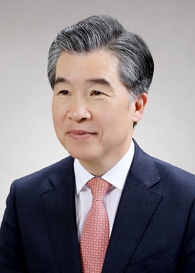 고신대, 제9대 안민 총장 취임