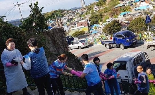 목포새로운교회, 사랑의 연탄나눔 봉사 실시