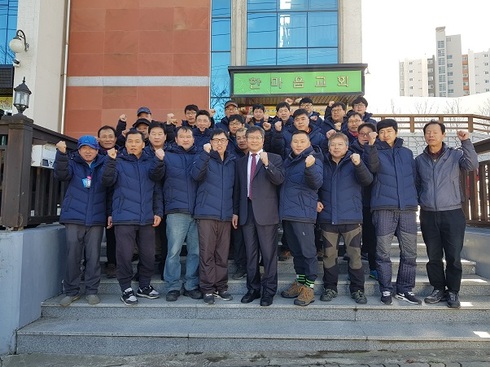 목포시 한마음교회, 환경미화원에게 위문품 전달