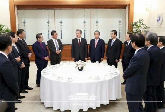 [논평]기독교 주요 교단장의 청와대 초청에 나타난 평화, 통합, 그를 위한 기독교의 역할