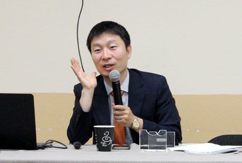 “반동성애, 에이즈 확산 막는 유일한 방법”
