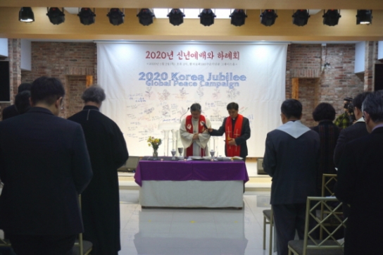 "하나님의 시간은 기도로 만들어가는 것"