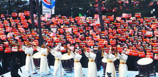 신천지, 숨긴 집회장 429곳 더 있다
