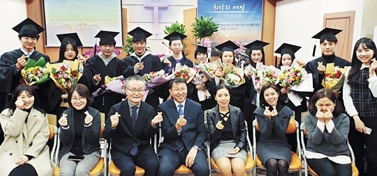 “통일 한국의 길 다지는 예수 일꾼될 것”