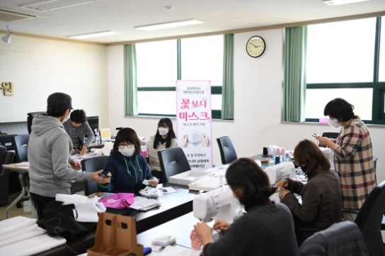 루터대, 면 마스크 제작 통해 지역사회 나눔 실천