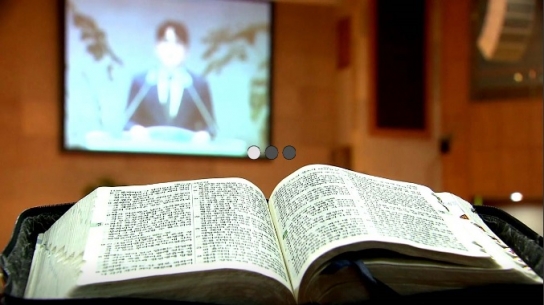 한교총, 온라인 예배의 연장이 불가피한 상황"이라며 "전국 교회의 양해와 협조를 바란다"고 당부
