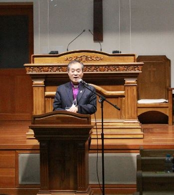 은퇴한 목사 부부 초청한 '원로목사 위로회'