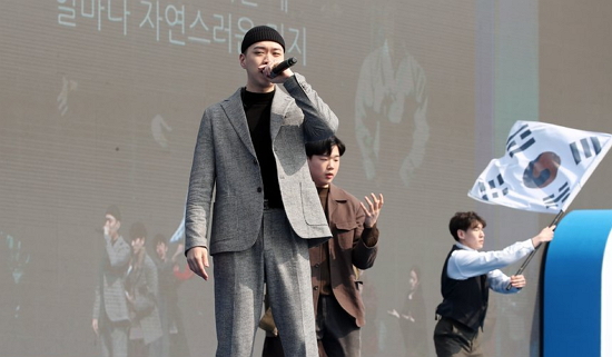 비와이.jpg